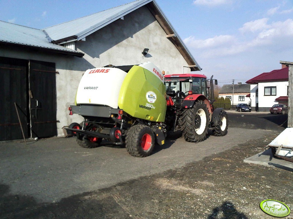 Claas Variant 360 RC fotka prasy zwijającej 279069 Galeria