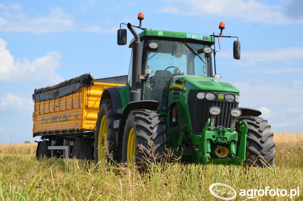 Zdjęcie traktor John Deere 7820 id 654509 Galeria rolnicza agrofoto