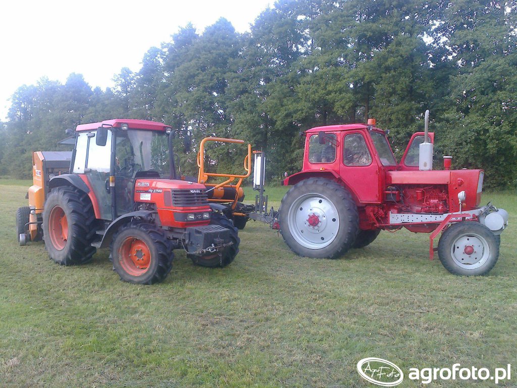 Obraz Traktor Kubota ME5700 I Jumz 607476 Galeria Rolnicza Agrofoto