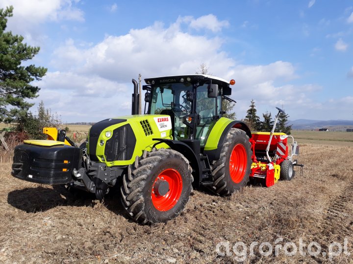 Ci Gniki Rolnicze Claas W Galerii Rolniczej Agrofoto Pl