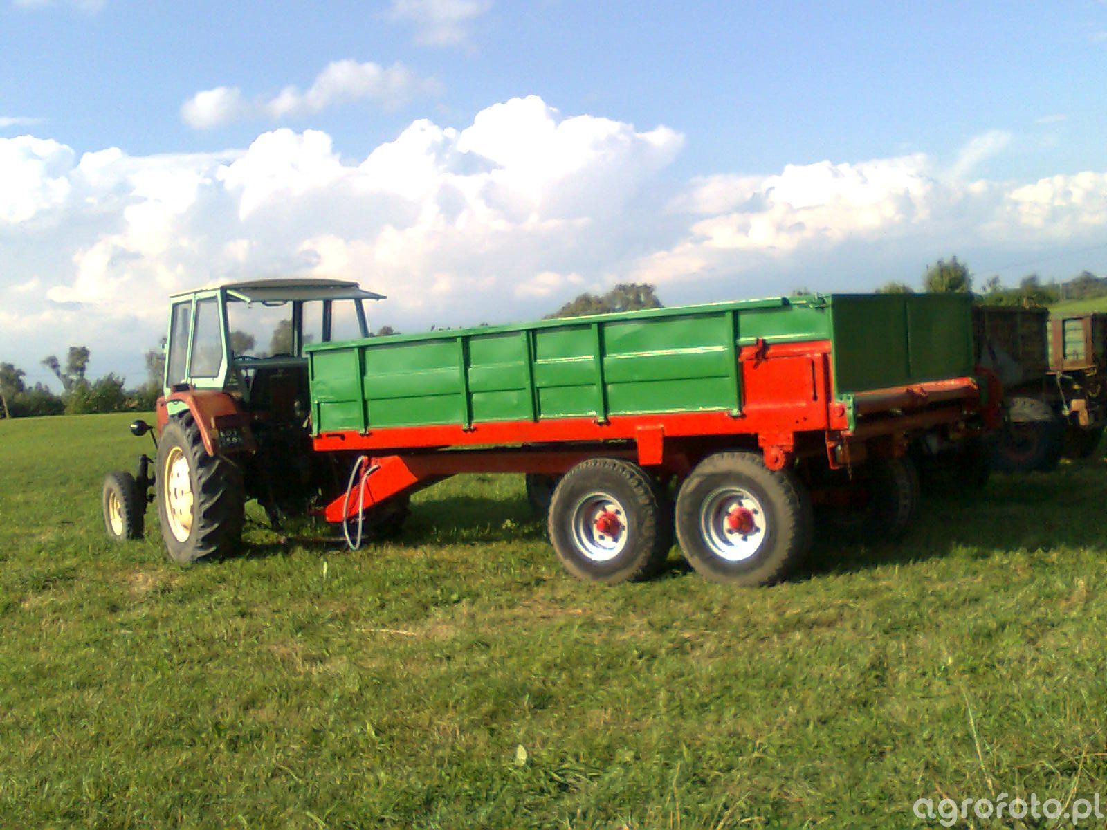 Fotografia Traktor Ursus C Rozrzutnik Galeria Rolnicza