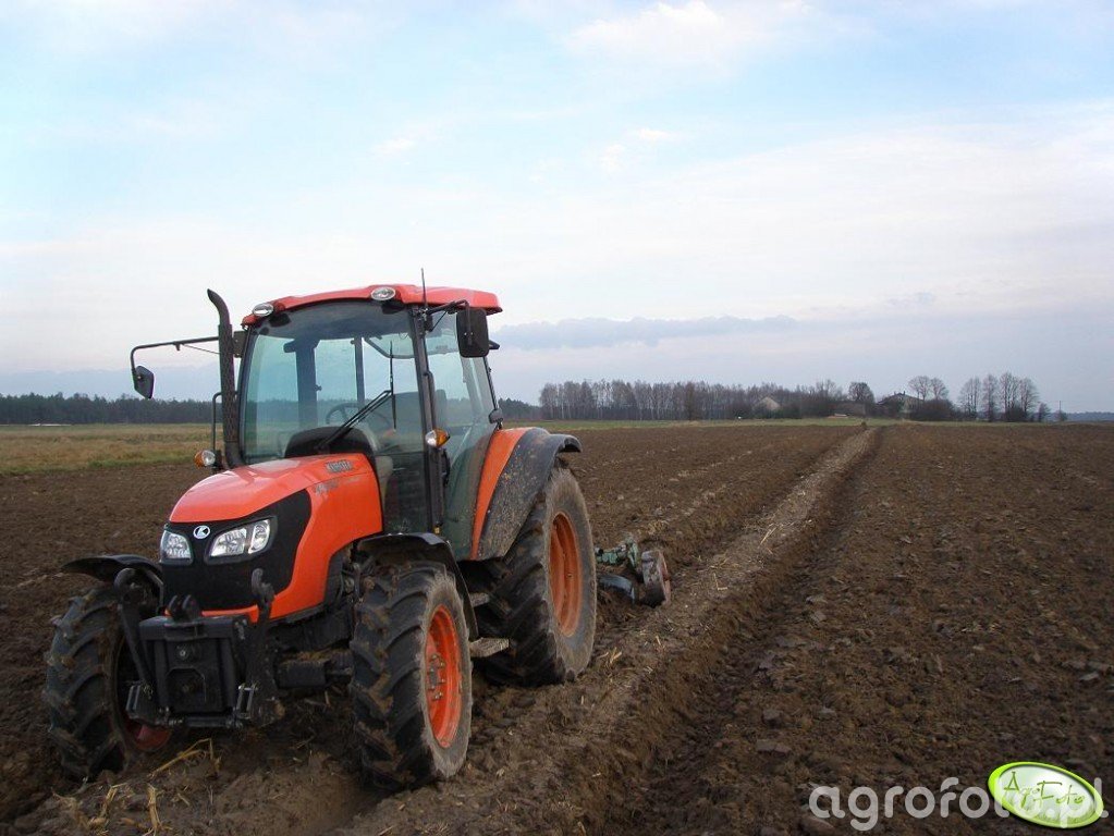 Fotografia Traktor Kubota M Ug Galeria Rolnicza