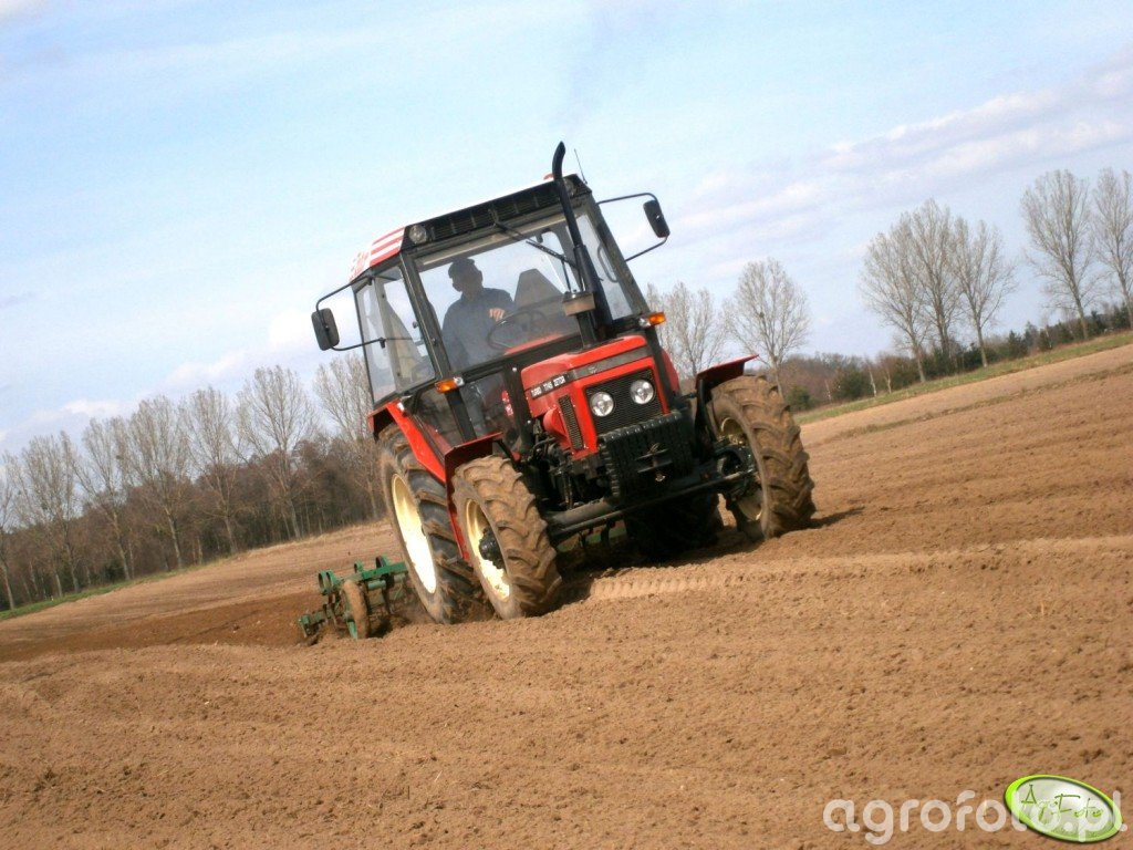 Foto Ciagnik Zetor 7745 Turbo Agregat Id 428009 Galeria Rolnicza