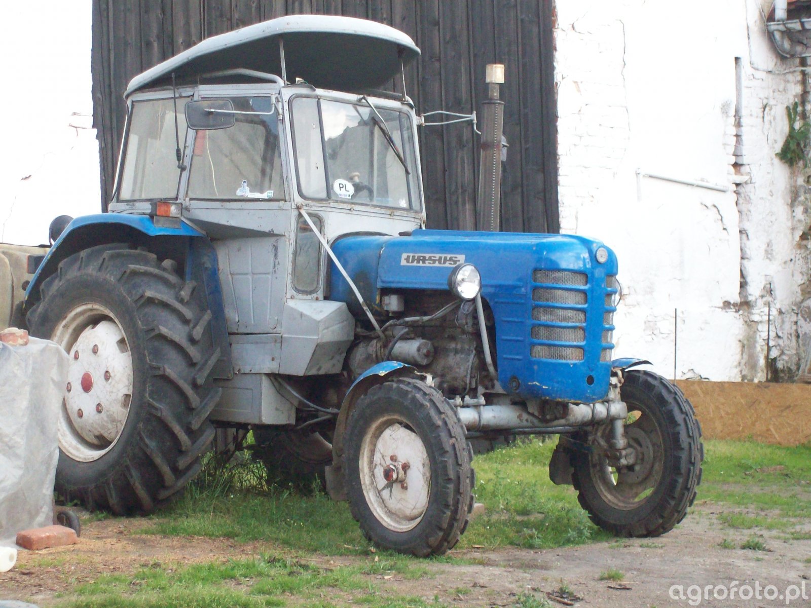 Obraz Ciagnik Ursus C 4011 Id 469919 Galeria Rolnicza Agrofoto