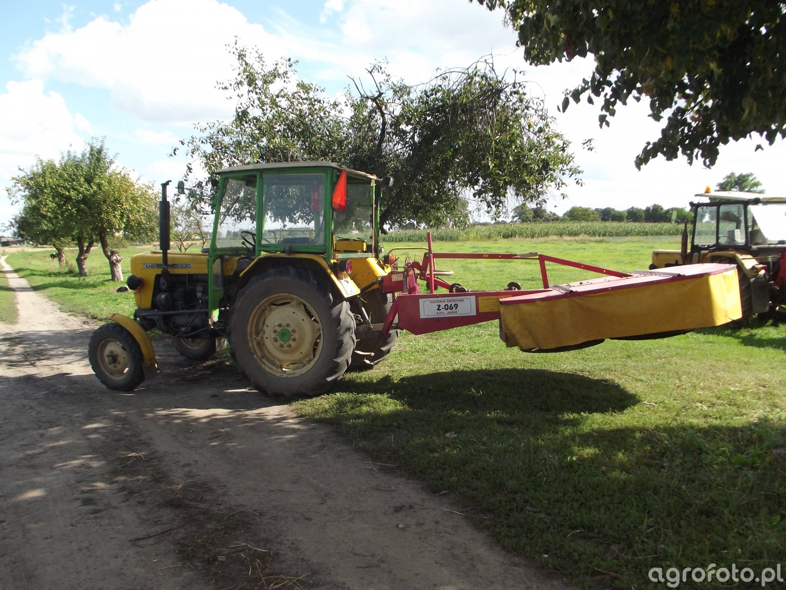 Fotografia Traktor Ursus C Kosiarka Rotacyjna Z O Id