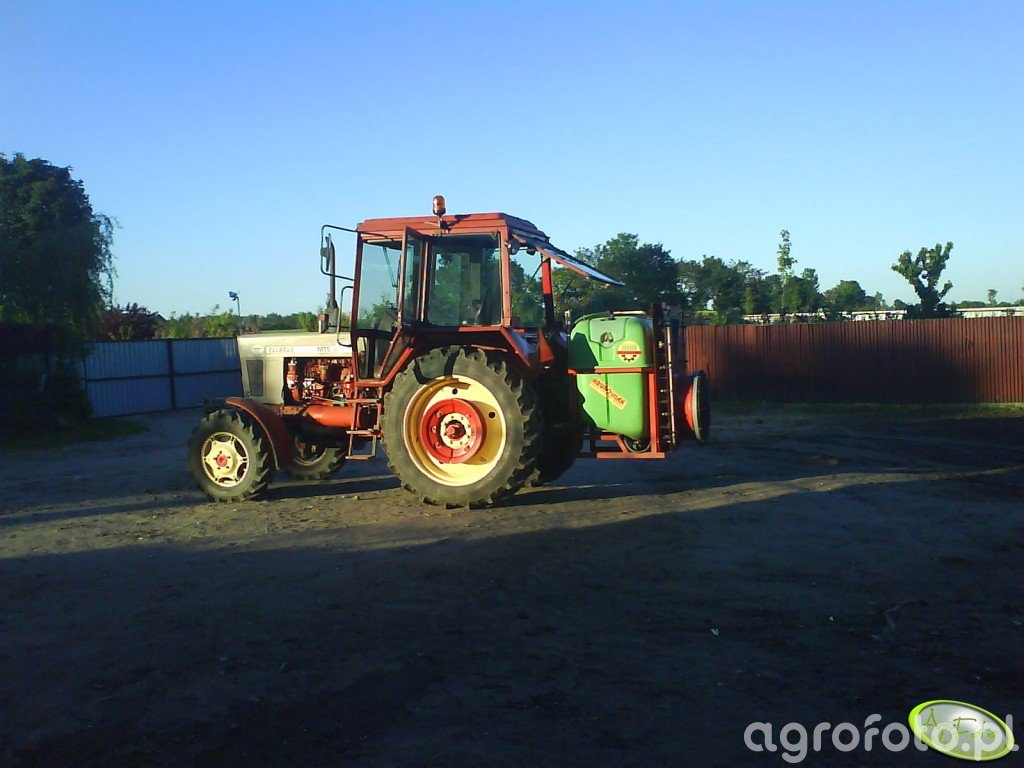 Fotografia Traktor Mtz Krukowiak Galeria Rolnicza Agrofoto