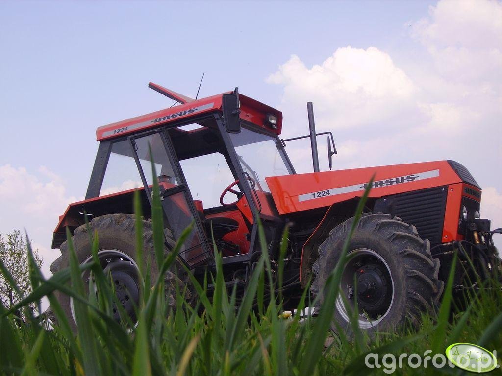 Zdj Cie Ciagnik Ursus Galeria Rolnicza Agrofoto