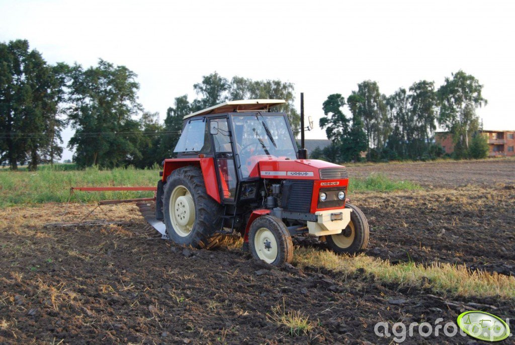 Fotografia Ciagnik Ursus Id Galeria Rolnicza Agrofoto