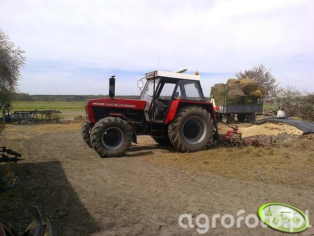 Zdjęcie traktor Zetor 12145 id 360337 Galeria rolnicza agrofoto