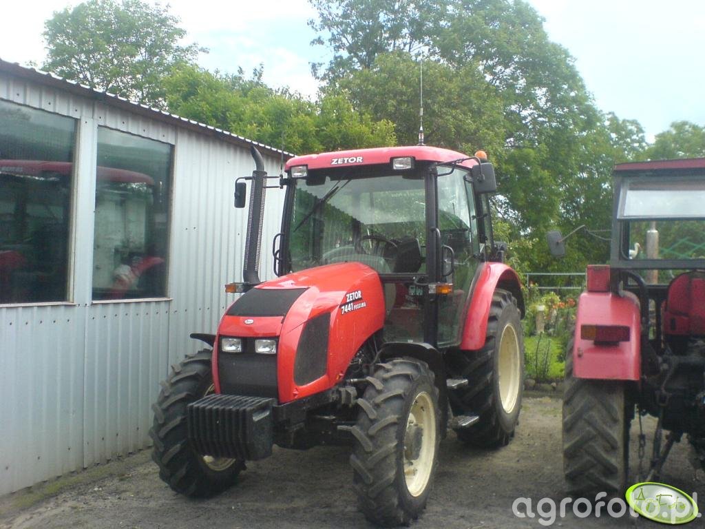 Fotografia ciągnik Zetor Proxima 7441 id 150622 Galeria rolnicza agrofoto