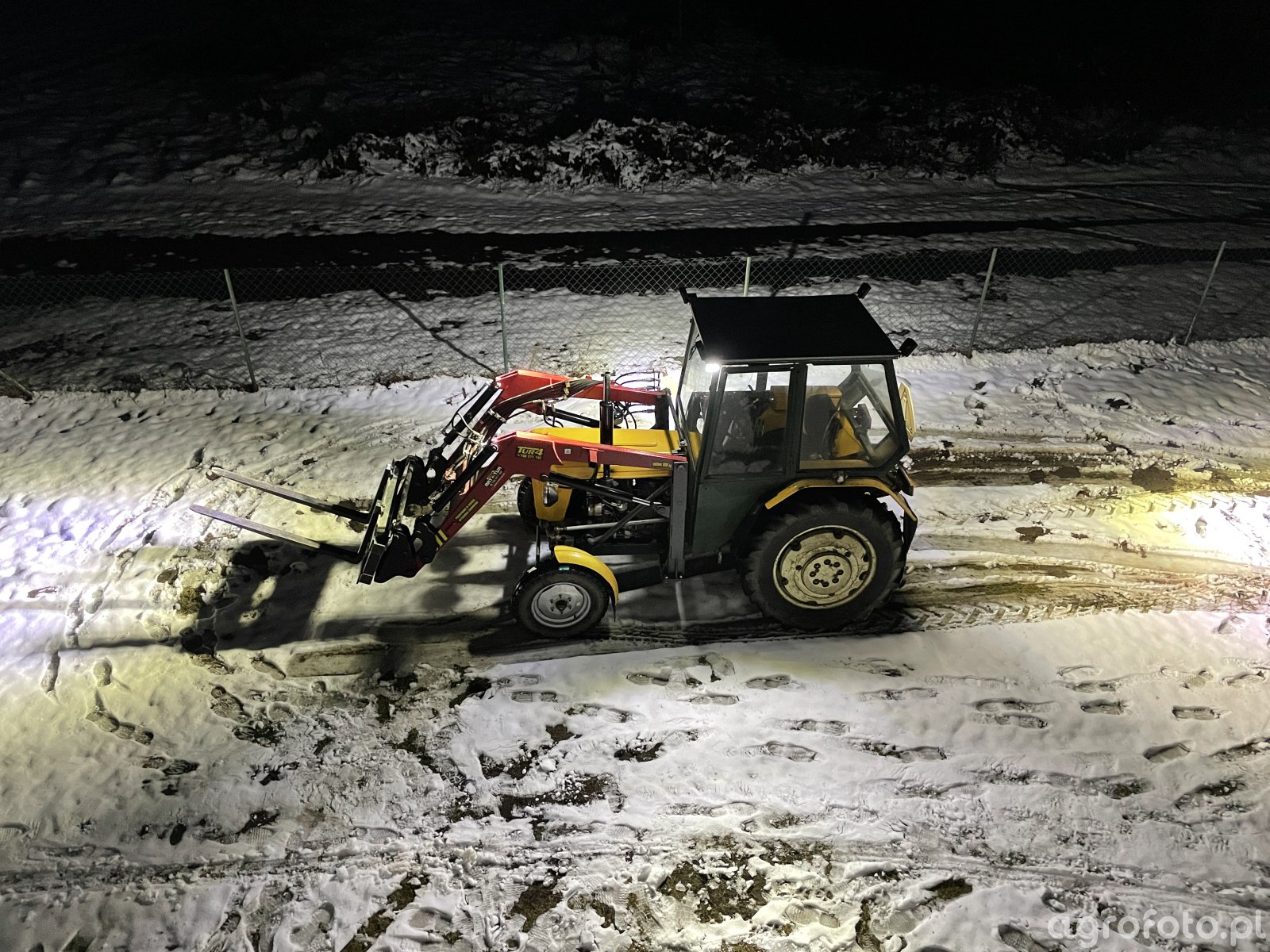 Foto Traktor O Wietlenie Robocze W Ursus C Id Galeria