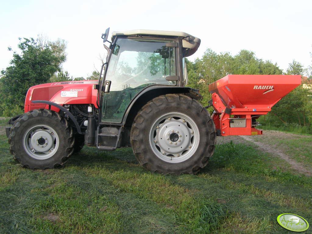 Obraz ciagnik MF 2430 ST #68424 - Galeria rolnicza agrofoto