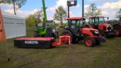 Kubota DM1024 i Kubota M7040