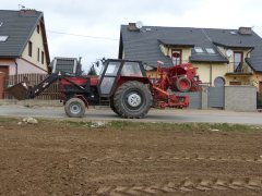 Ursus 902 + Agregat uprawowo siewny Famarol