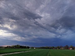 Cisza przed wiosenną burzą