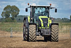 Claas Axion 950