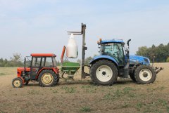 New Holland T6.155 + widlak i Ursus C-330 + Amazone ZA-F 603