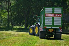 John Deere 7930 + Bergmann Carex
