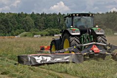 John Deere 6210R + Kverneland Vicon