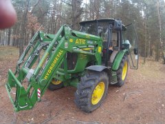 John Deere 5065 E + Hydrometal At 10