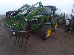 John Deere 5065 E + Hydrometal AT 10