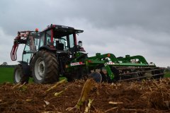 Valtra A82 & Sipma AU 220 Dzik