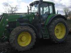 John Deere 7430