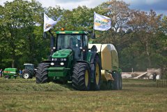 John Deere 7920 + Krone BigPack 1270XC