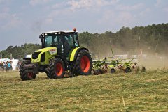 Claas Axos 330 + Claas Volto 58