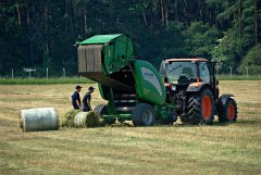 Kubota M135GX + McHale V660