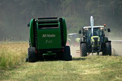 McHale V660 + Claas Arion 420