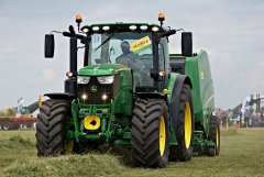 John Deere 6155R + 960