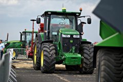 John Deere 7230R