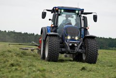 Valtra N154
