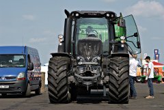 Valtra S374