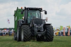 Valtra S374