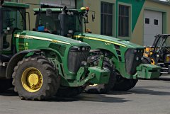 John Deere 8230 & 8320