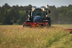 Valtra N174 + Fella SM310 FZ-RC