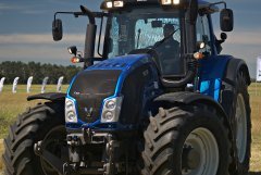 Valtra T163