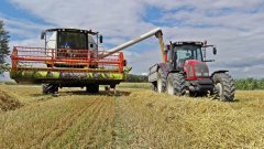 Claas Tucano 320 & Valtra