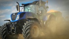 New Holland T7