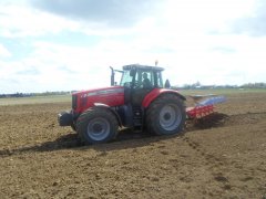 Massey Ferguson 7499+Poettinger Servo