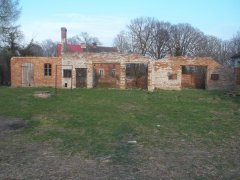 Garaże i budynki gospodarcze