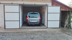 Przebudowa kurnika na garaż z kanałem i podjazdem