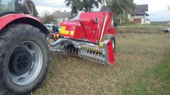 Kombajn do zbioru kamieni Kongskilde