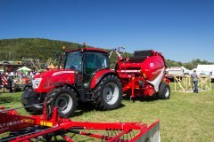 McCormik X5.30 + Lely RP160V