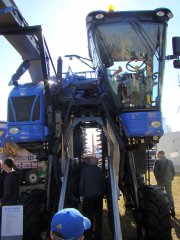 New Holland Braud 9090X