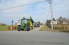 Parada ciągników w ZSTR Piotrowice