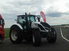 Valtra Demo Tour 2015