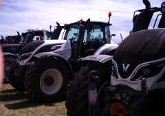 Valtra T4